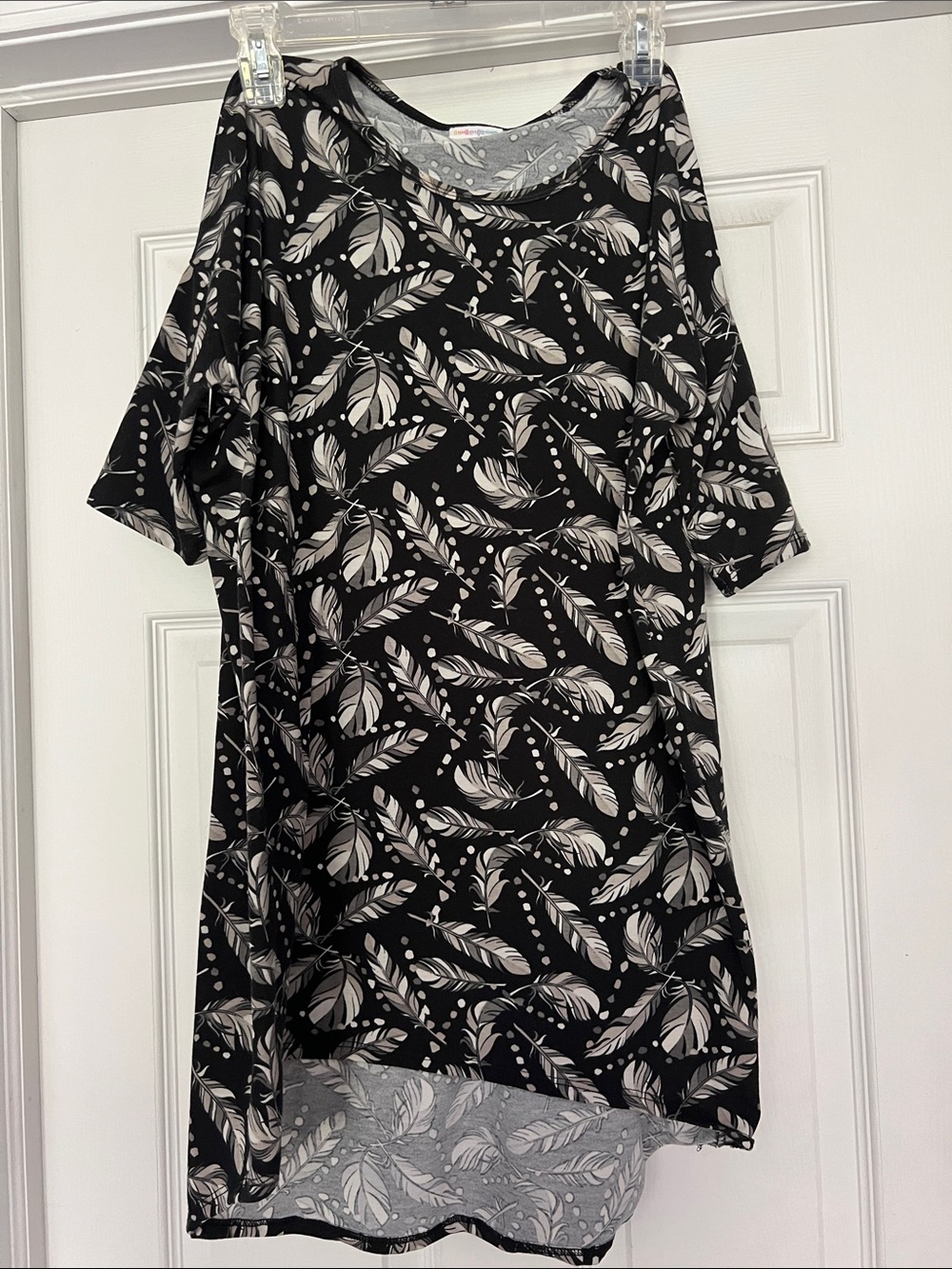 Black Feather Print Tunic Top